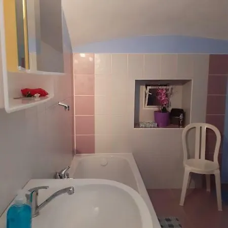 Na Chalupe U Sadky Apartmán *